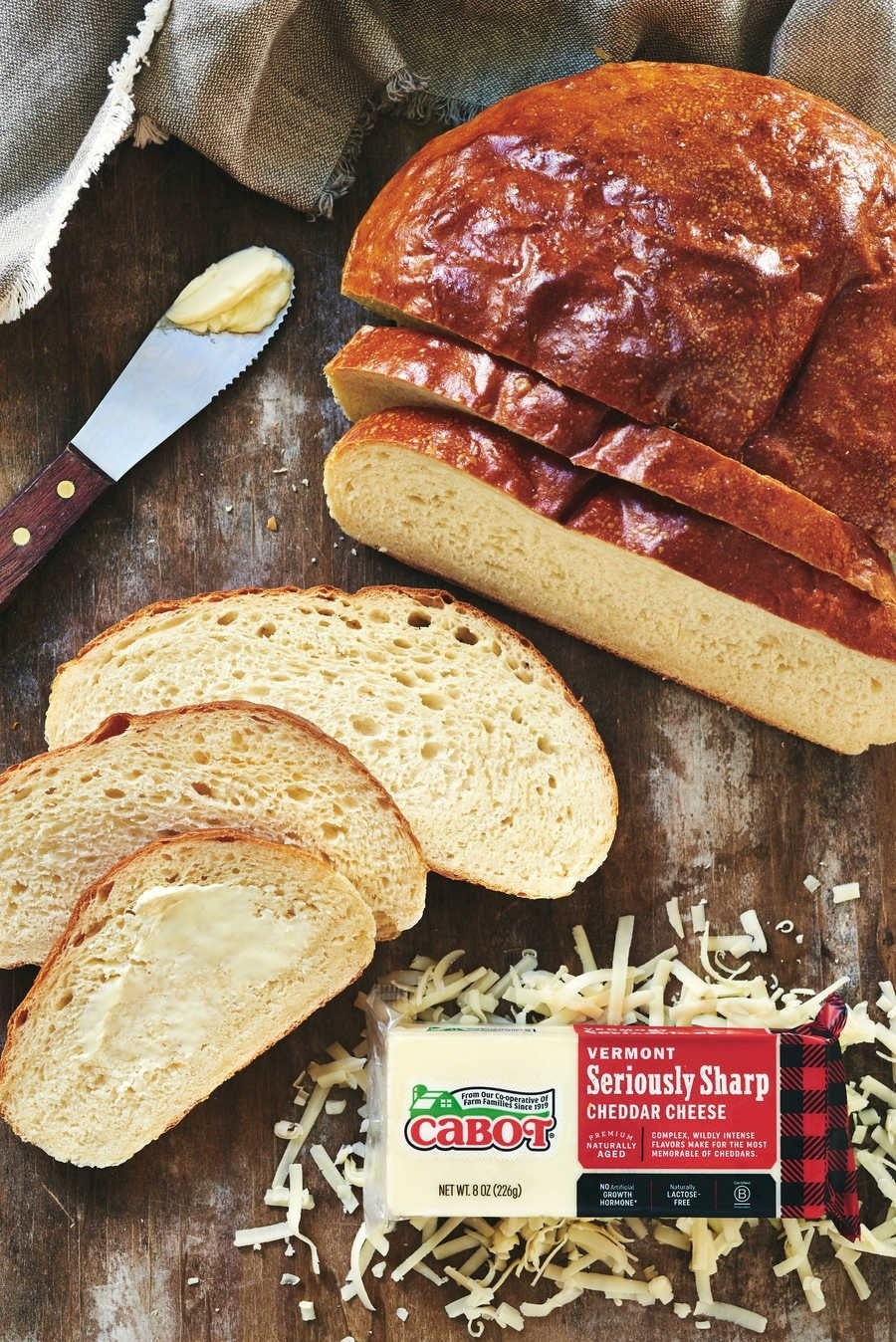 Whittier Farms Cheesy Bread – Cabot Creamery