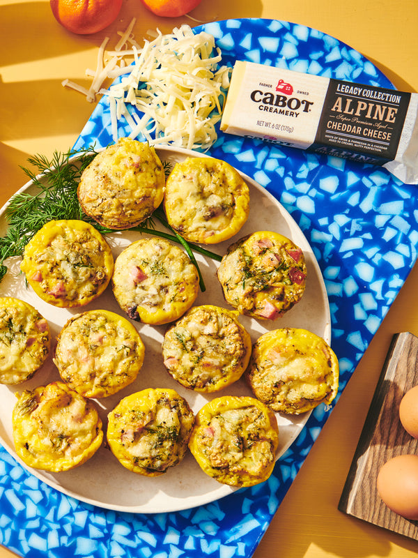 Egg Muffin Cups with Veggies, Ham & Cheddar