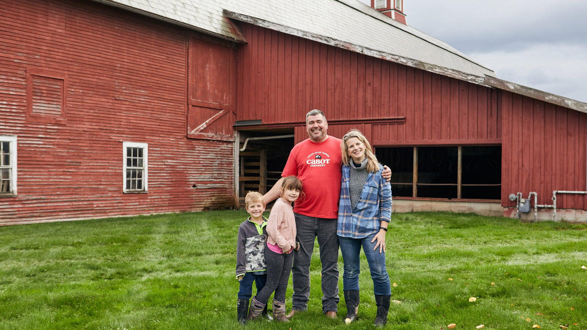 Holiday Traditions on The Farm: Conant’s Riverside Farm