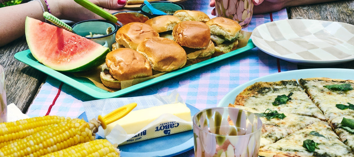 Hosting a Summer Potluck Party: 10 Easy Recipes