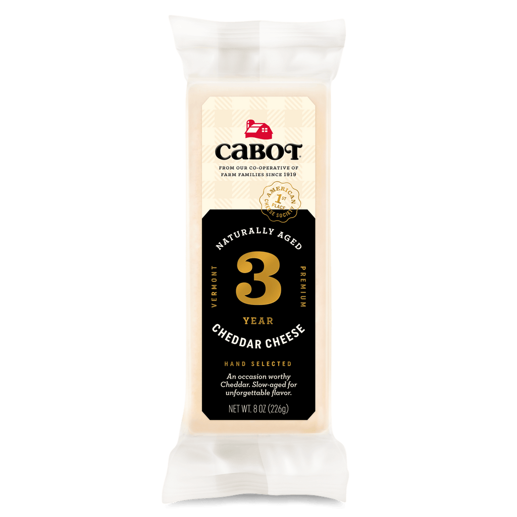 Cabot Creamery 3 Year Cheddar Cheese Cheese 8oz Deli Bar 
