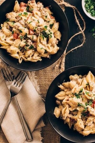 Stovetop Cheeseburger Macaroni & Cheese