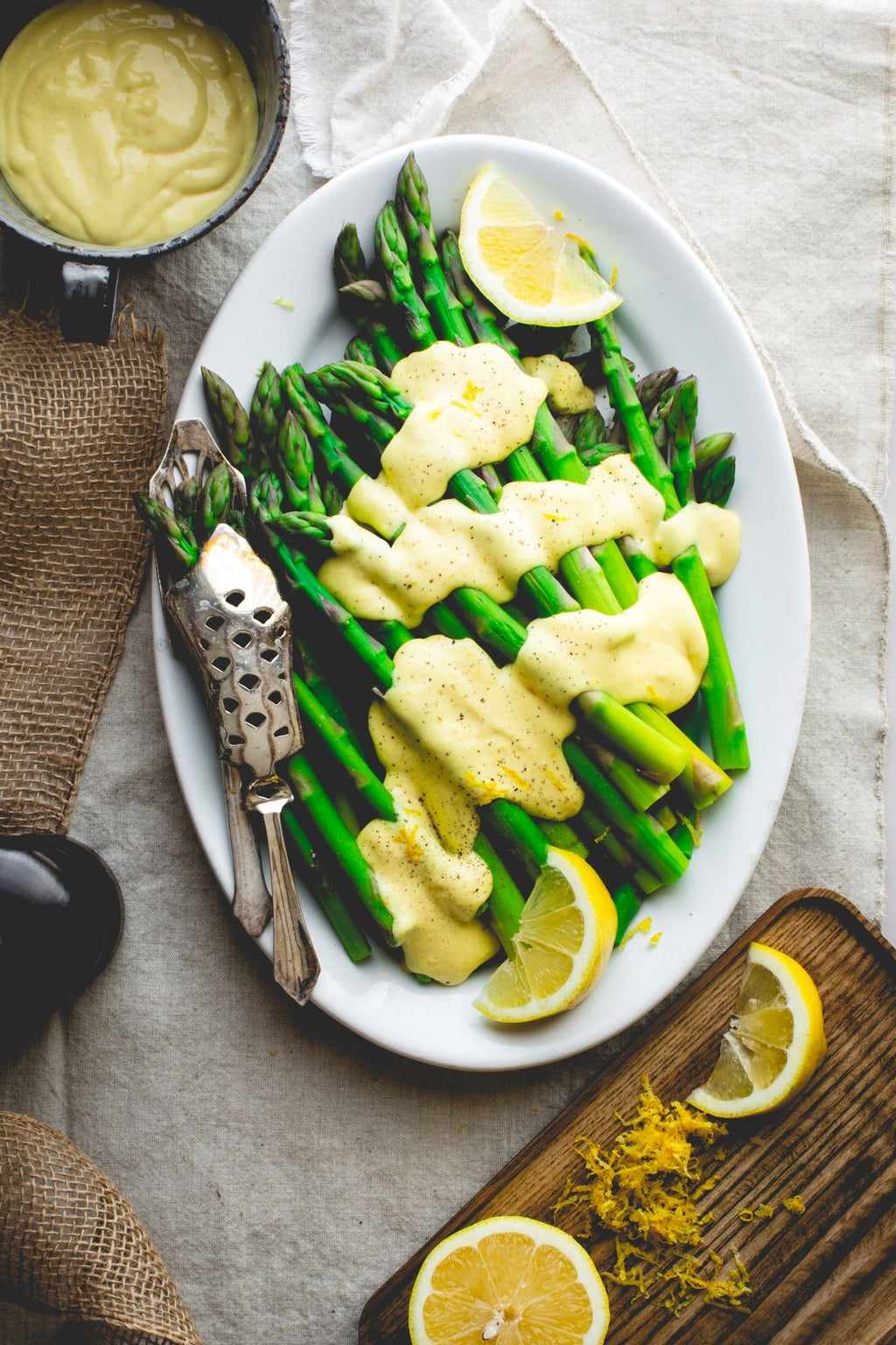 Asparagus with Hollandaise Sauce Cabot Creamery