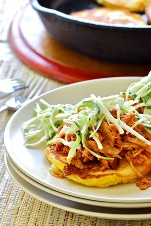 Cheddar Corn Cakes with Pulled Pork