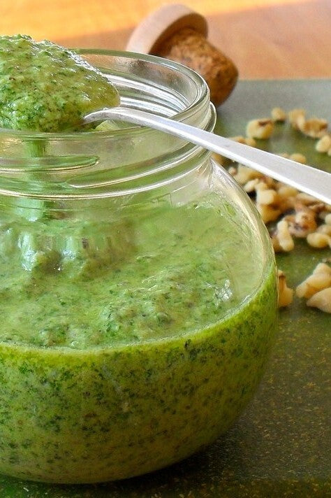 Cheddar Walnut Pesto