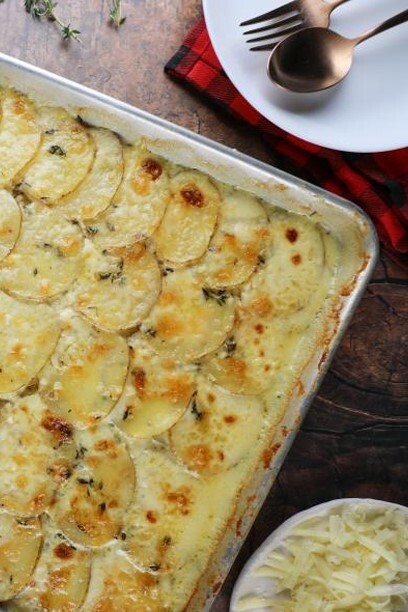 Cheesy Sheet Pan Scalloped Potatoes