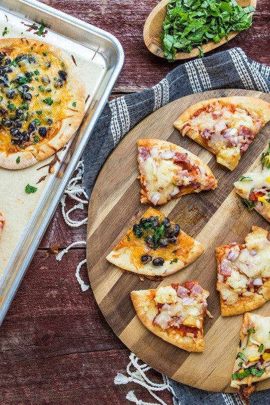 Pita Pizza Recipes – 4 Ways