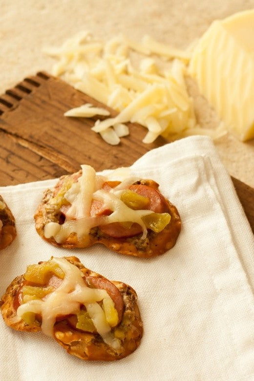 Sports Night Pretzel Crisps