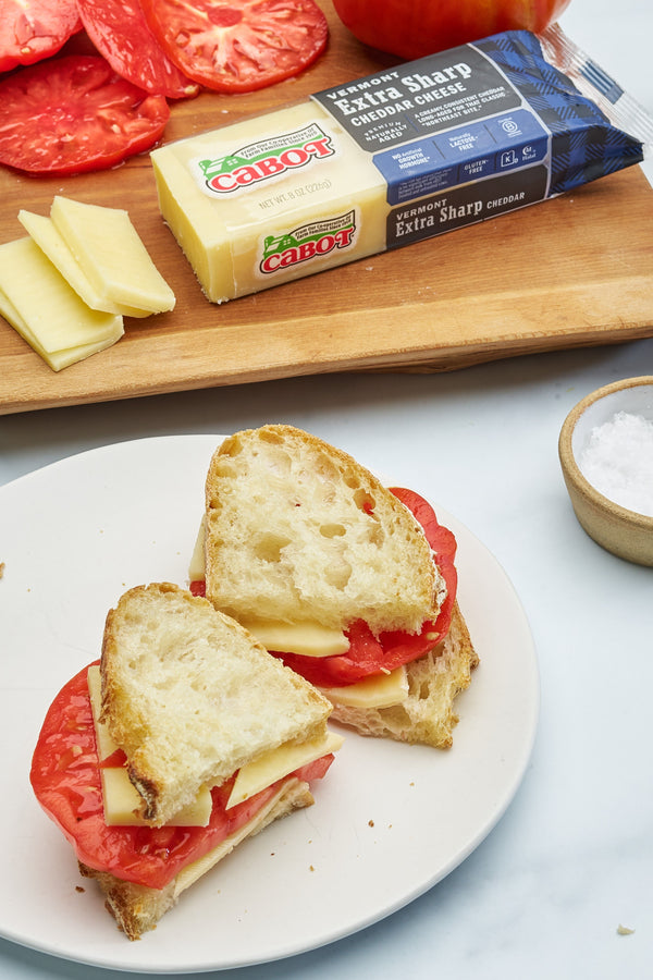 Tomato and Cheddar Sandwich