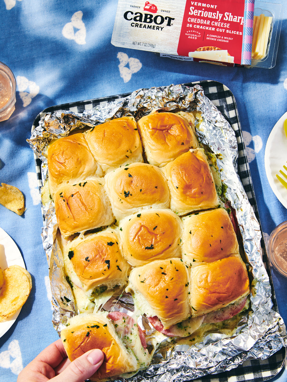 Tomato & Cheddar Sliders 