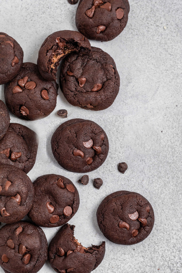 Caramel Stuffed Chocolate Cookies