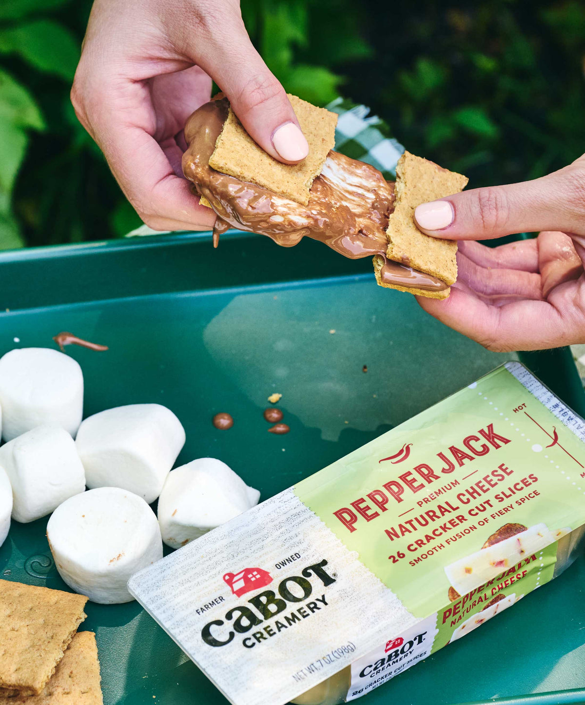 Sweet & Spicy Cheddar S'more
