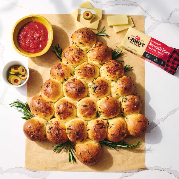 Cheesy Pull Apart Holiday Tree Rolls