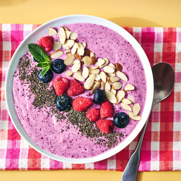 Berry Smoothie Bowl with Yogurt