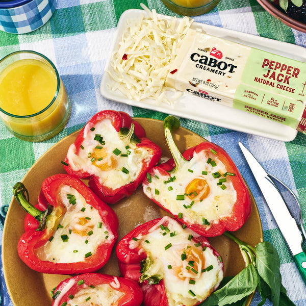 Eggs in Red Peppers