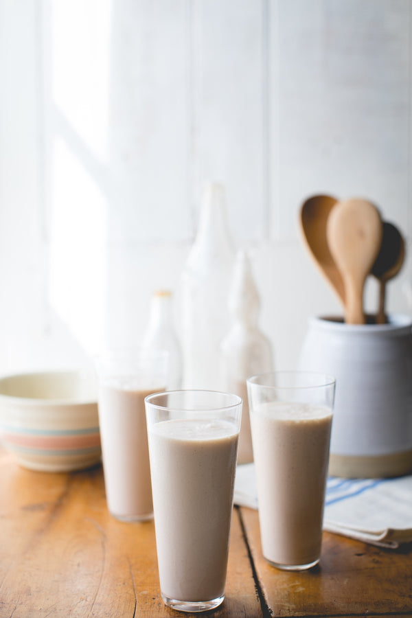 Banana Mango Smoothie with Kombucha