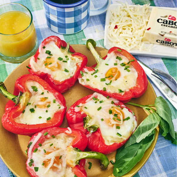 Eggs in Red Peppers